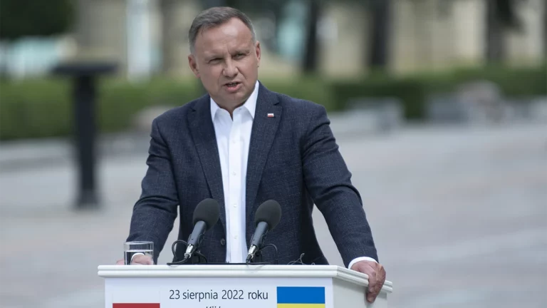 Президент Польши призвал демонтировать «Северный поток — 2»