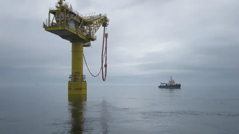 «Коммерсантъ»: британская Shell откажется от сахалинского газа и потребует компенсацию