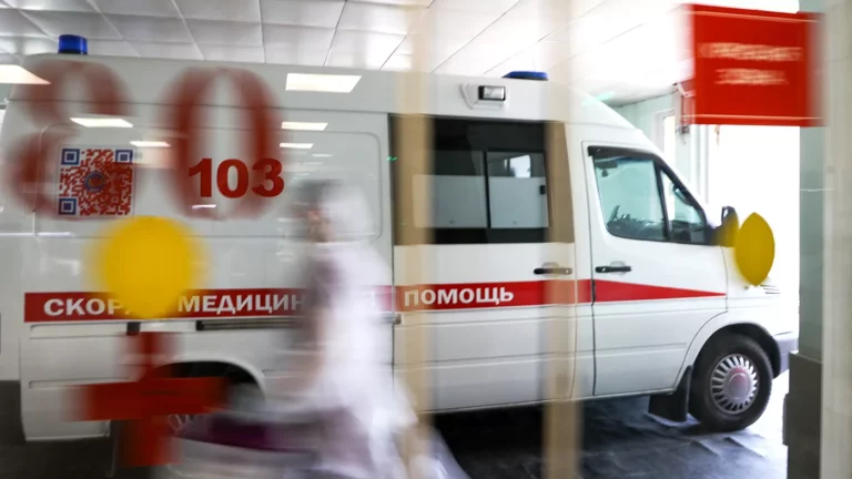 В России впервые с апреля зафиксировали 18,5 тыс. новых случаев COVID-19 за сутки