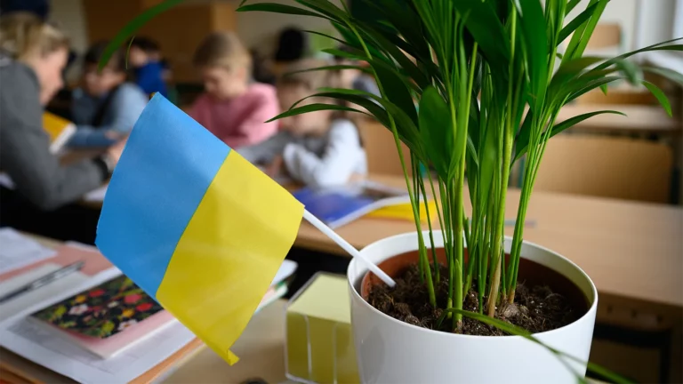 Минобразования Украины исключило из школьной программы русский язык и литературу