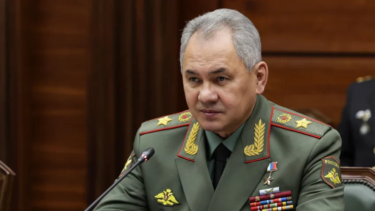 Шойгу: российская военная операция на Украине развеяла миф о западном «супероружии»