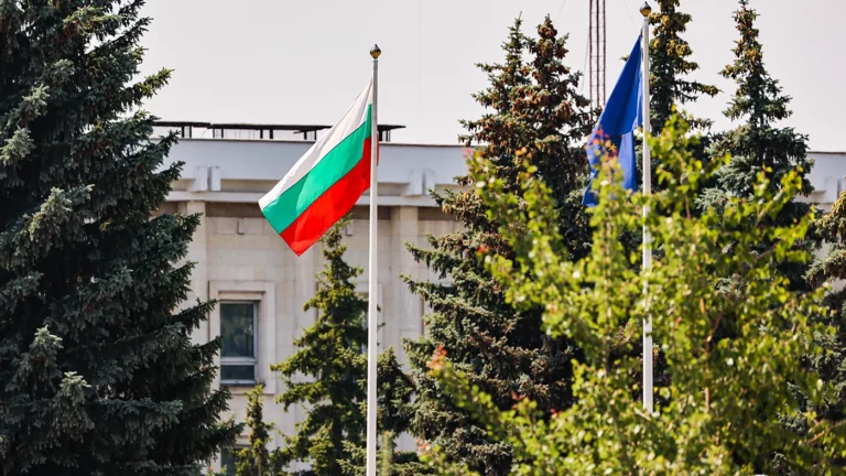 Россия объявила персонами нон грата 14 болгарских дипломатов