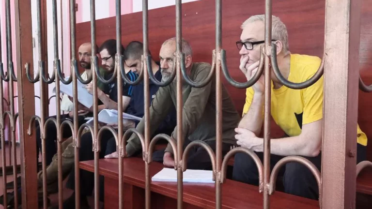 Еще пятерых иностранцев будут судить в ДНР как «наемников». Троим грозит казнь