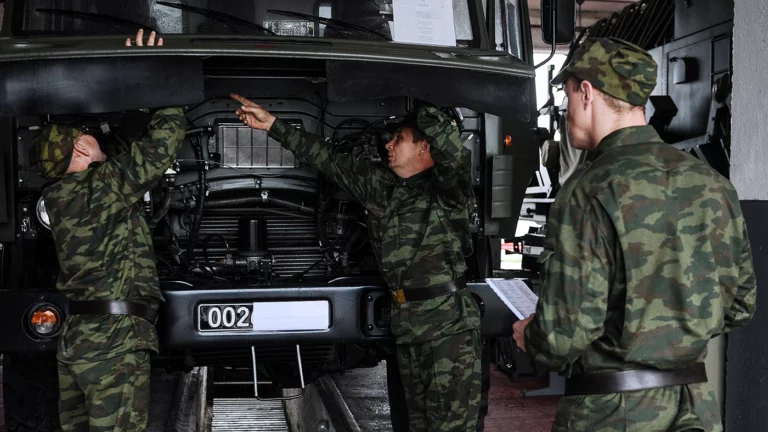 Военкоматы в Смоленской области начали «тренировку» для уволенных в запас