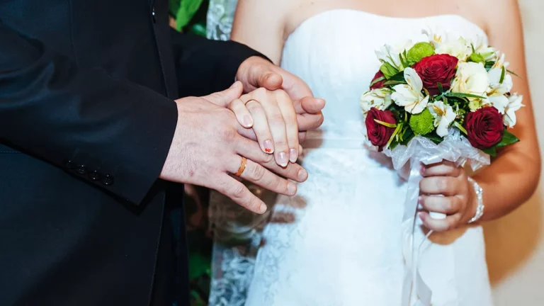 В Амурской области зарегистрировали рекорд по заключению браков на фоне мобилизации