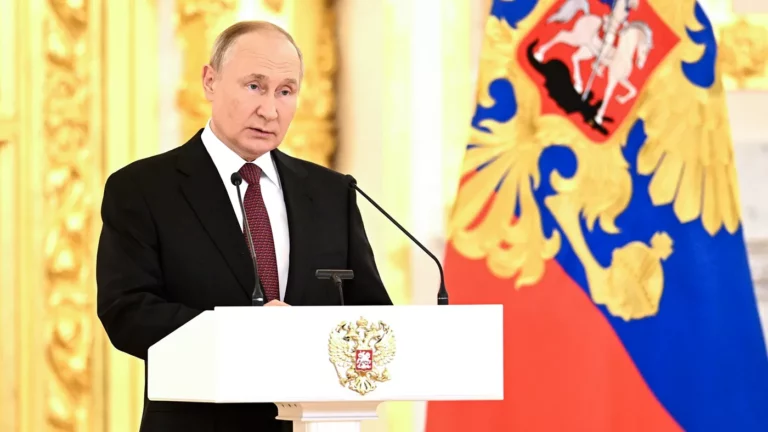 РБК: Путин до конца дня выступит с заявлением по поводу референдумов