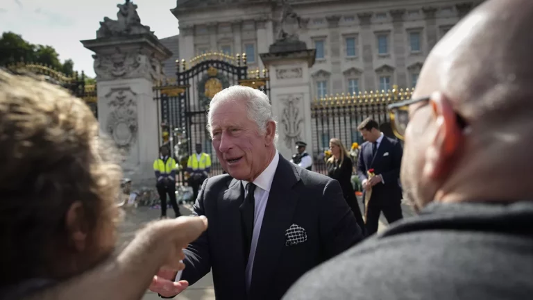 Пять фактов о новом британском короле Карле III