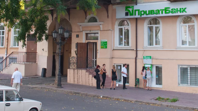 Москалькова: выехавшим в Россию гражданам Украины блокируют банковские счета