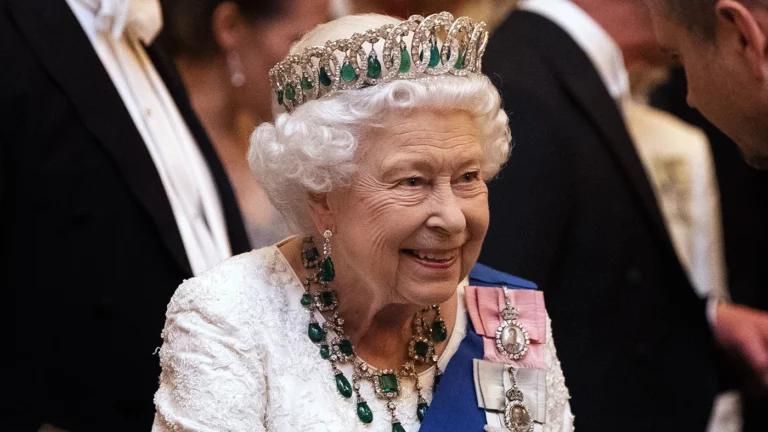 Умерла королева Великобритании Елизавета II