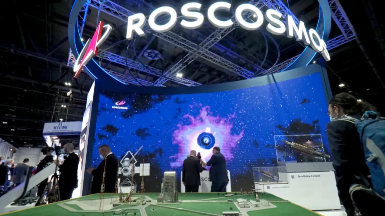 «Роскосмос» пропустит парижский конгресс астронавтов из-за отказа в визах
