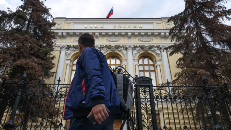 ЦБ рекомендовал предоставить кредитные каникулы мобилизованным россиянам