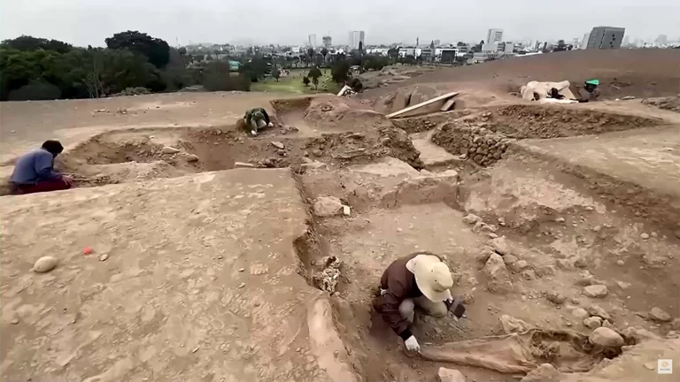 Археологи нашли в Перу восемь мумий времен испанского завоевания