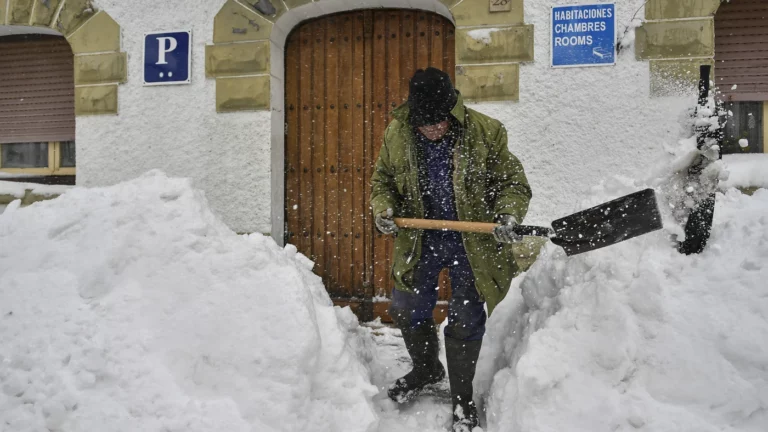 Глава «Газпрома»: в случае аномальной зимы в Европе замерзнут целые города и земли