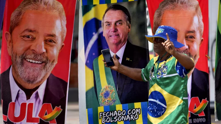 Болсонару и Лула да Силва вышли во второй тур выборов президента Бразилии