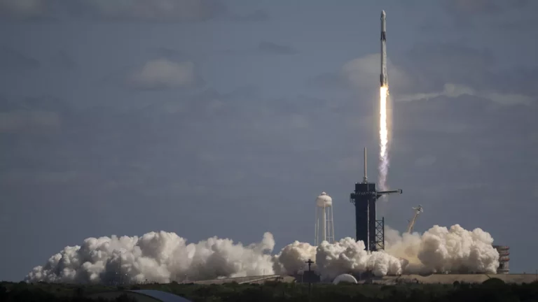 Россиянка Анна Кикина отправилась на МКС на американском корабле SpaceX