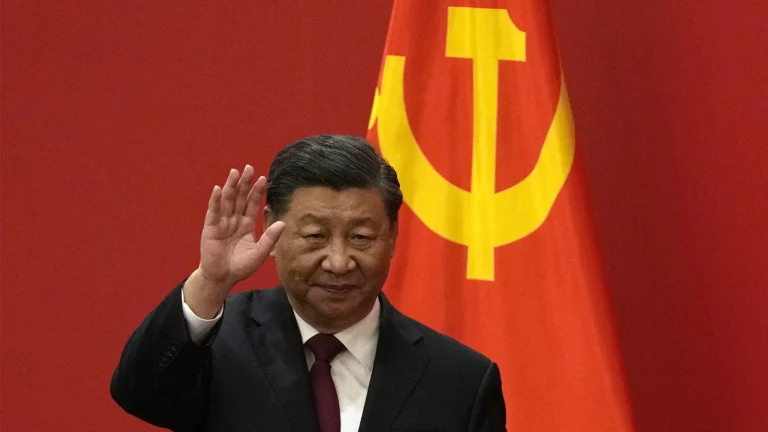 «Си превращает Китай в „Си-тай“». Реакция зарубежных СМИ на итоги XX съезда Компартии Китая