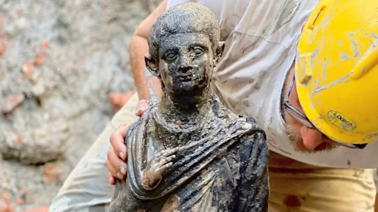 В Тоскане нашли редчайшие бронзовые статуи античных богов