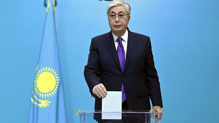 Токаев одерживает победу на выборах президента Казахстана