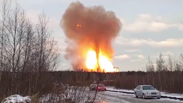 В Ленинградской области произошел взрыв на газопроводе