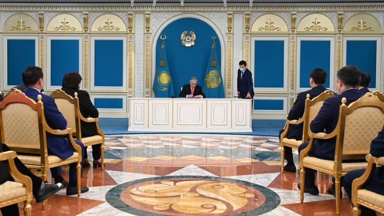Токаев подписал законы, ограничивающие полномочия президента Казахстана
