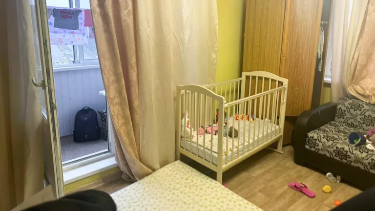 Скончалась годовалая девочка, которую мать выбросила с 11 этажа в Москве