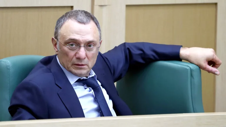 Bloomberg: во Франции начали новое расследование в отношении имущества семьи Керимова