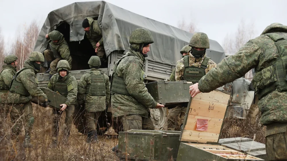 Кому дали бронь от мобилизации. Броня от мобилизации фото. ТАСС мобилизованные. Бронь от мобилизации.