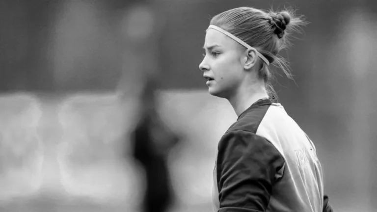 Футболистка ЦСКА Виноградова умерла в возрасте 17 лет во время отпуска