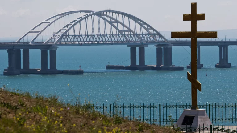 Песков: риски нападения на Крым и Севастополь остаются