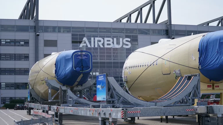 Airbus планирует отказаться от российского титана через несколько месяцев
