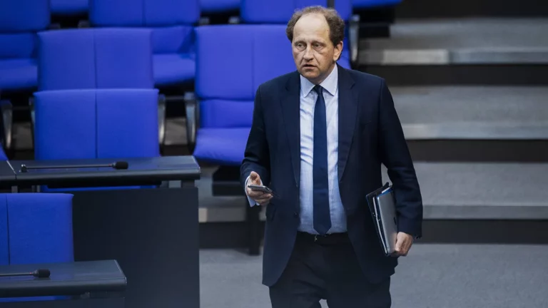 Spiegel: новым послом Германии в России станет депутат бундестага, поддерживающий Украину