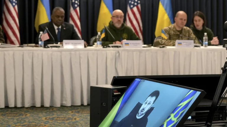 Глава Пентагона: в конфликте на Украине наступает «решающий момент»