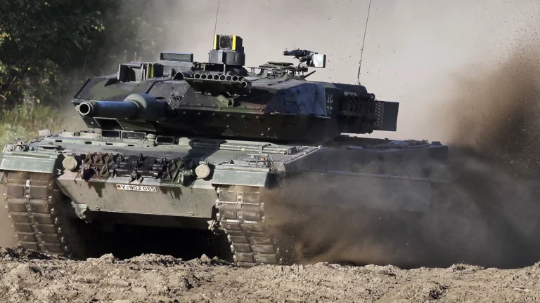 Посол: страны Запада пообещали поставить Украине 321 танк