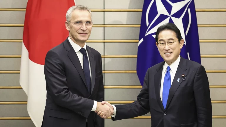 Генсек НАТО: Китай извлекает уроки из российской военной операции на Украине