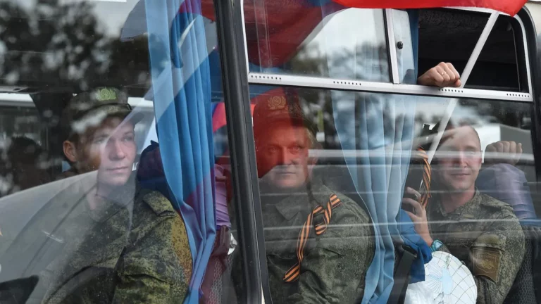 Губернатор Севастополя назвал фейком сообщения о подготовке скрытой мобилизации в Крыму