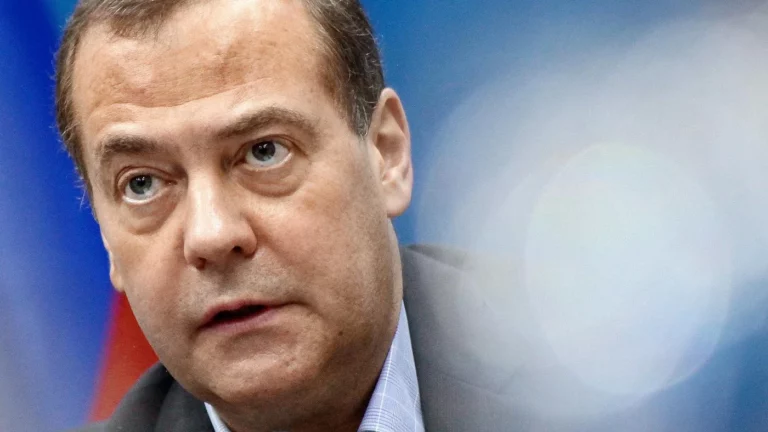 «Ответ на подготовку агрессии со стороны США». Медведев — о причинах начала военного конфликта на Украине