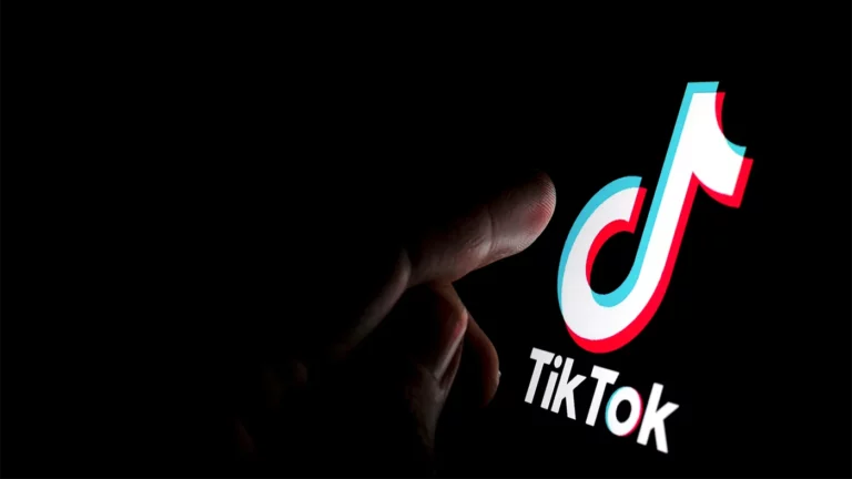 Reuters: Белый дом потребовал от федеральных агентств удалить TikTok с корпоративных устройств