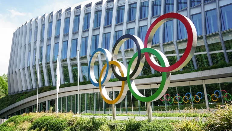 «Мы дождемся решения МОК»: пресс-секретарь МИД Франции о допуске россиян к участию в Олимпиаде