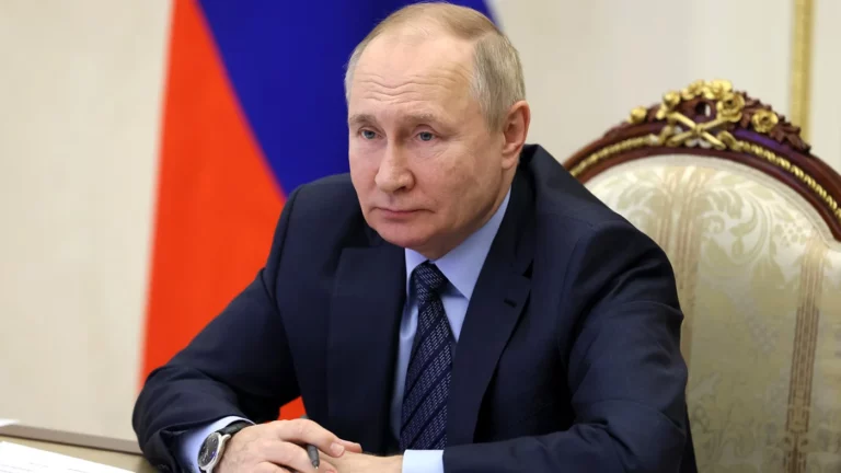 Путин: в случае распада России «будут московиты, уральцы и так далее»