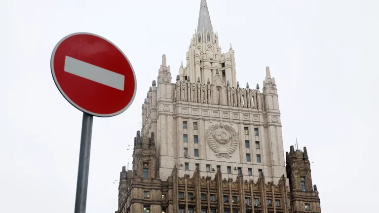 МИД России потребовал от посольства США прекратить «злонамеренную активность»