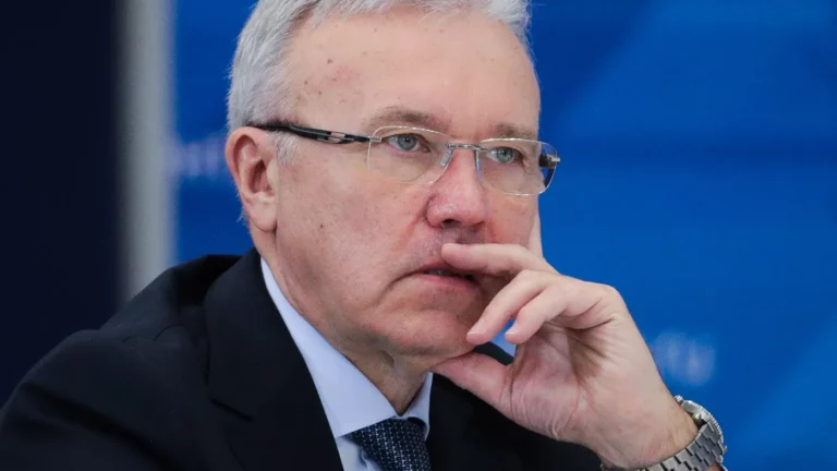 «Ведомости» сообщили о возможной отставке губернатора Красноярского края