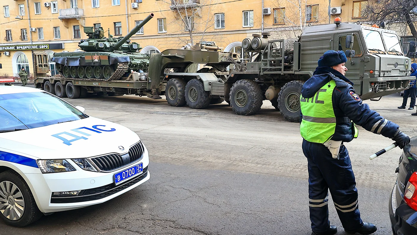 В Волгограде в день приезда Путина закрыли Мамаев Курган. Жители рассказали  о проблемах с интернетом