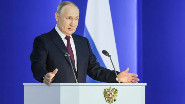 Путин предложил создать госфонд для помощи семьям погибших бойцов и ветеранам