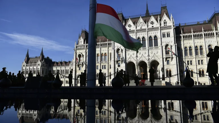 Венгрия назвала три причины отказа Швеции в присоединении к НАТО