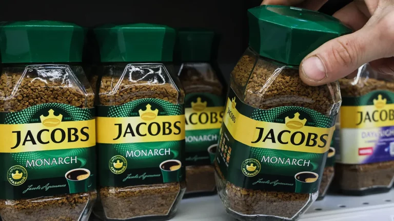 «Ъ»: производитель кофе Jacobs может отказаться от использования названия в России