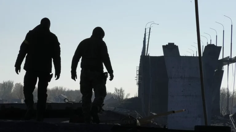 В российских телеграм-каналах появились сообщения о высадке ВСУ на левом берегу Днепра. Что об этом известно