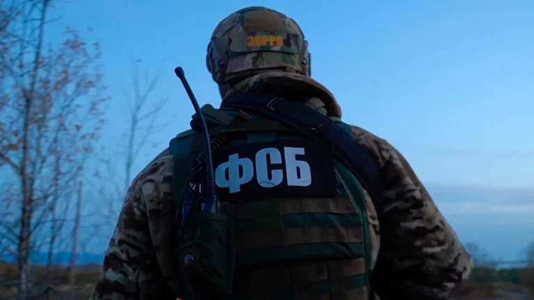 ФСБ сообщила о задержании трех иностранцев с почти 700 кг кокаина