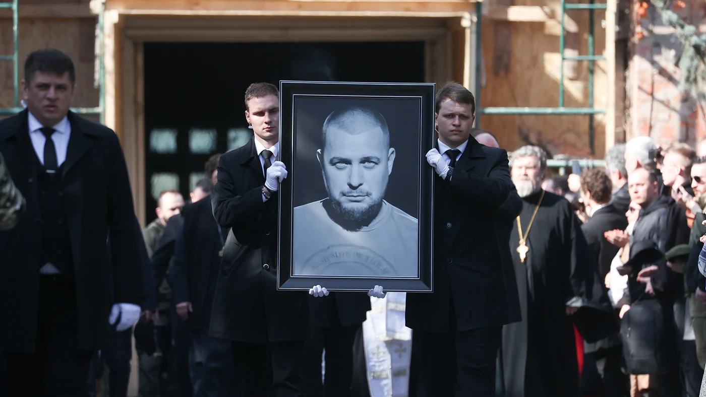 В Москве похоронили военкора Владлена Татарского. Как это было