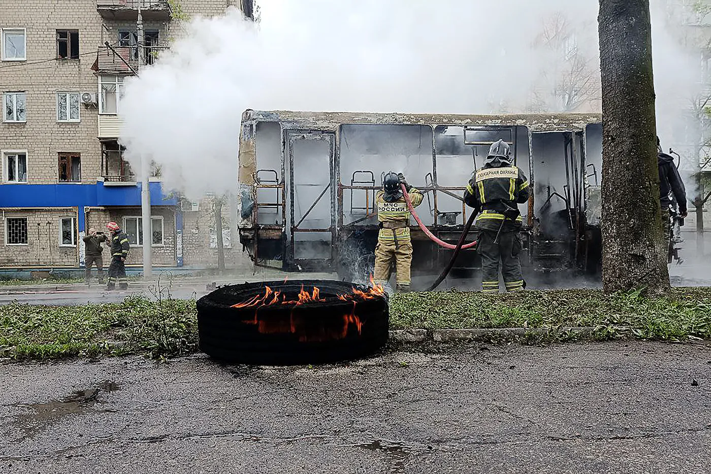 Донецк попал под массированный обстрел. Что известно