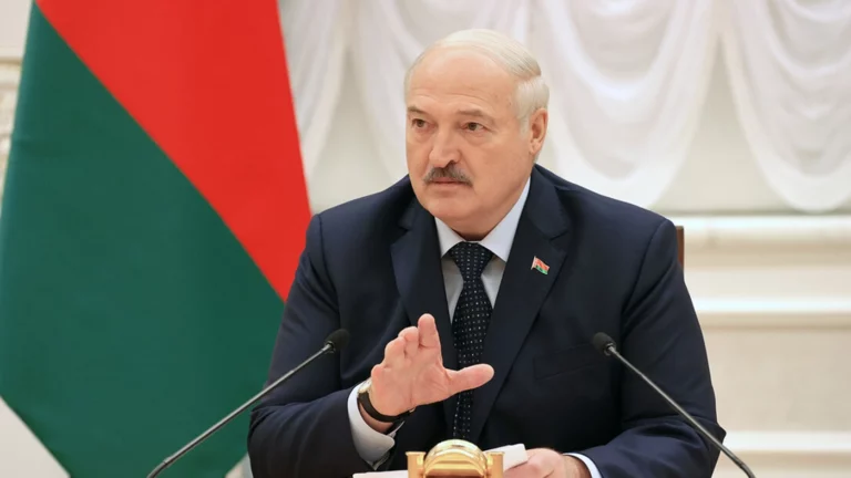 Лукашенко назвал дезинформацией сообщения о готовящемся контрнаступлении ВСУ